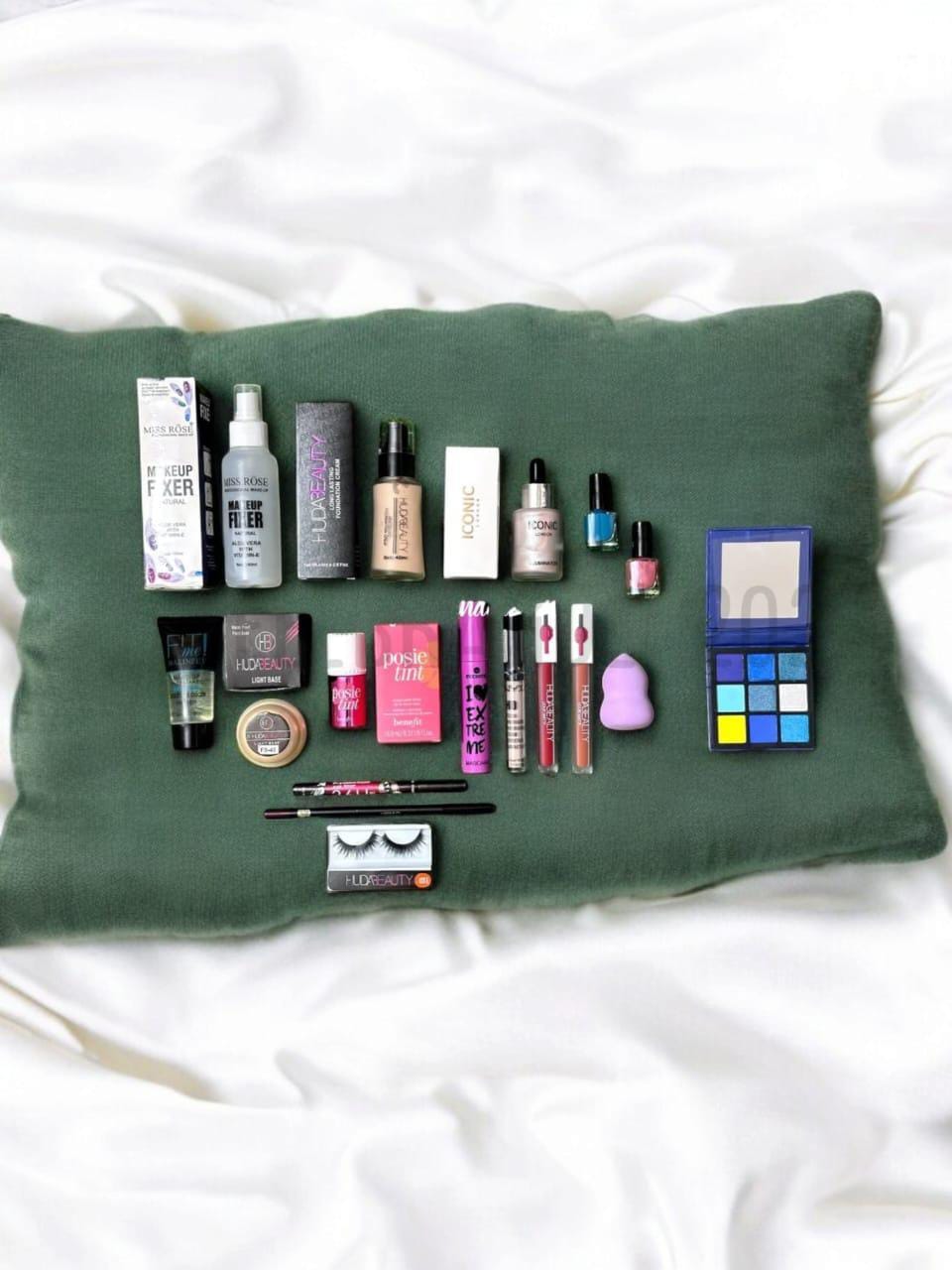 💄✨ Ultimate 17-in-1 Mega Makeup Bundle – Complete Glam Kit!